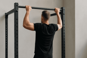 Illustration barre de traction extérieure — scène d'utilisation réaliste